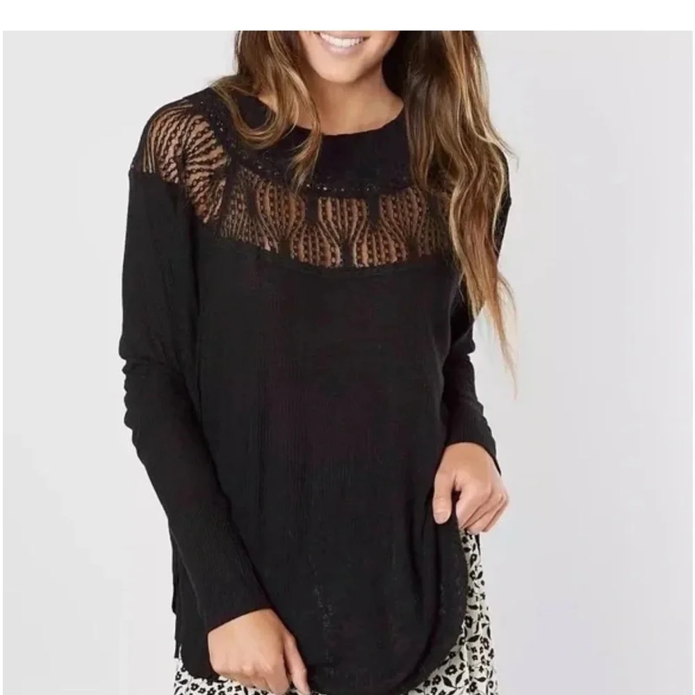 Free People Spring Valley Waffle Knit Long Sleeve Lace Trim Oversized Top Sz XS